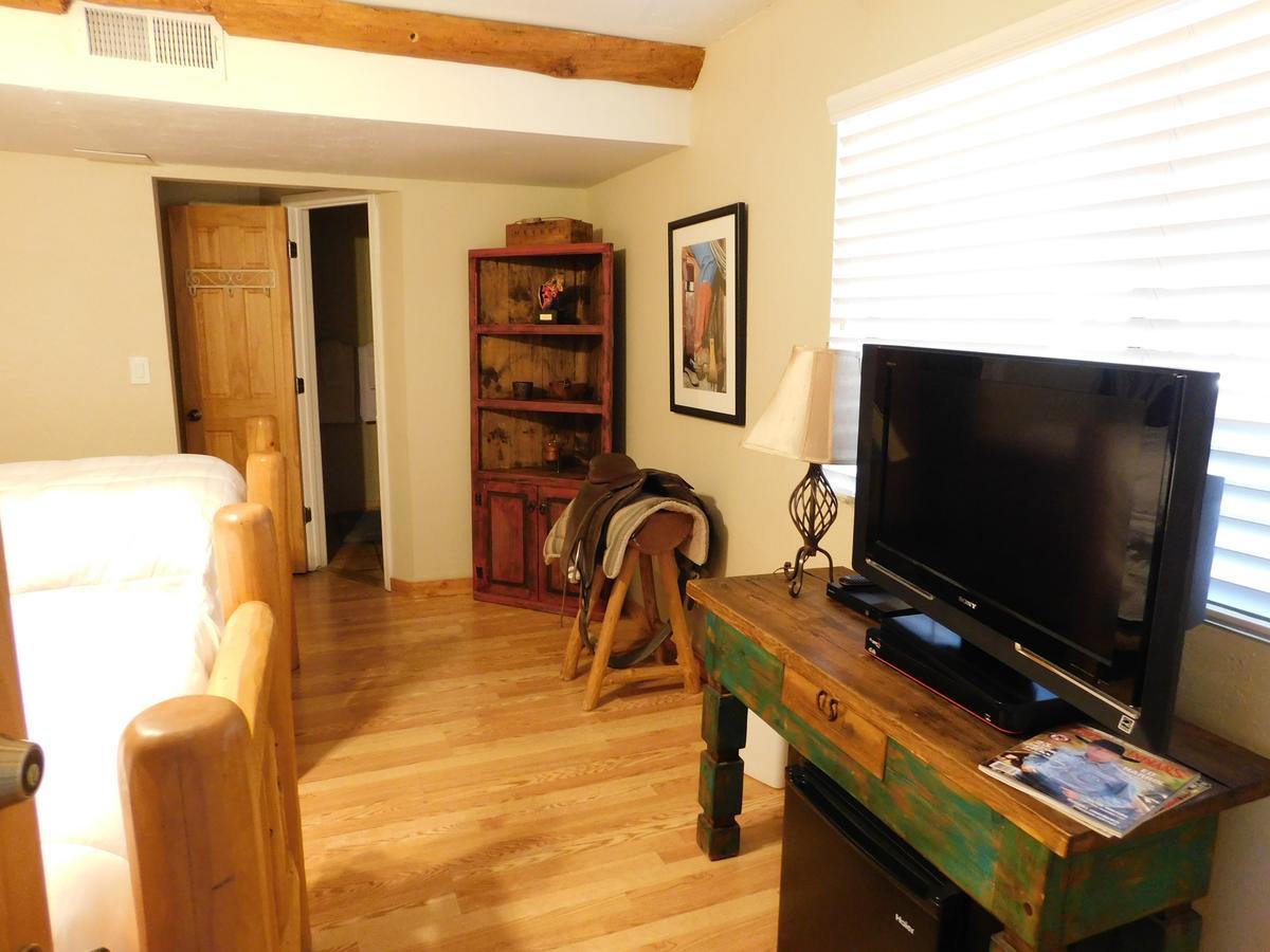 Full Circle Ranch B&B Inn Cave Creek Esterno foto